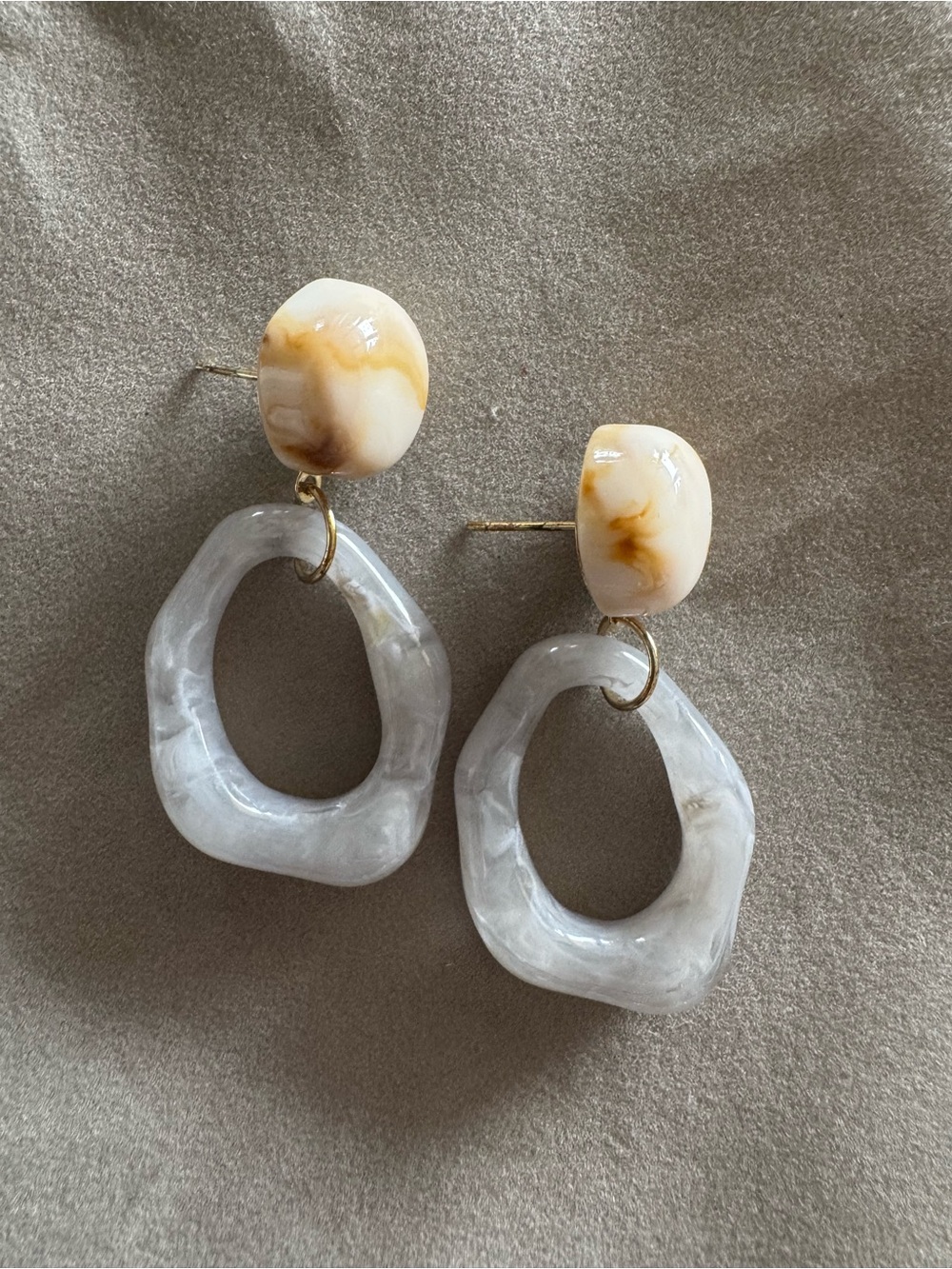 Marbled Like White & Gray Resin Drop Earrings